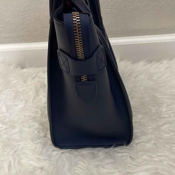CELINE MICRO LUGGAGE HANDBAG IN SMOOTH CALFSKIN IN NAVY - Picture 7 of 14